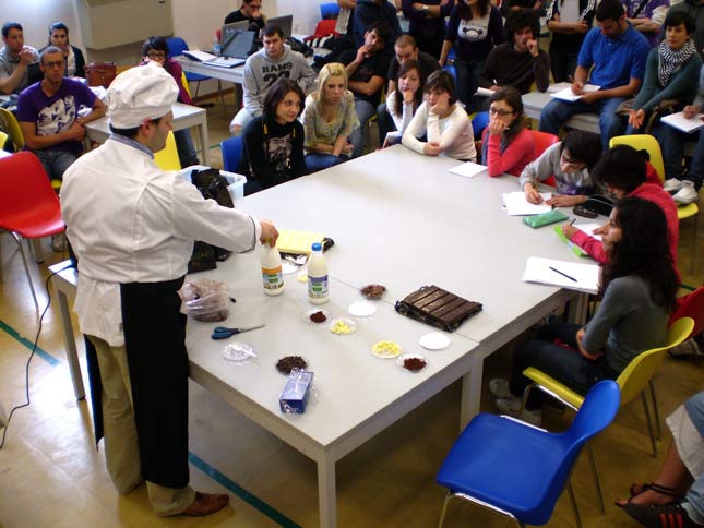 Disia - Laboratorio di Disegno industriale e qualità ambientale: Pausa caffè, tè o cioccolata?