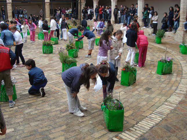 UNICAM - Giardini pensierosi portatili 