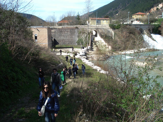 UNICAM - Visita al Parco Fluviale del Potenza
