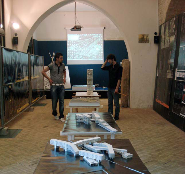 UNICAM - Coast2coast 8: Scossicciludocity - Hyperalicante