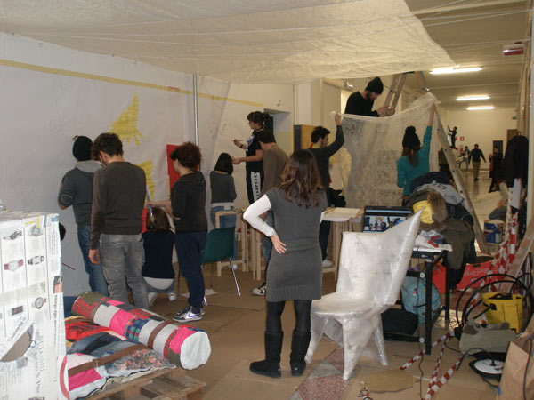 D I S I A - RI-ABITARE - I MOSTRI IN MOSTRA sede di Largo Cattaneo 18/01/2011