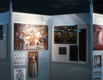 Cinque secoli di tessuto italiano Travelling art exhibition  1982 | Cristiano Toraldo di Francia