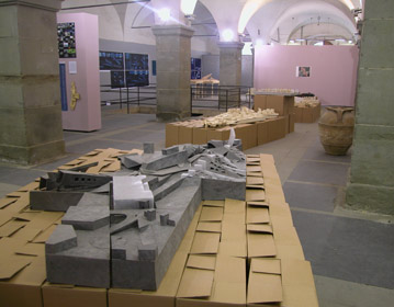 Nuove residenze, Cal State University laboratory exhibition, Livorno 2003 | Cristiano Toraldo di Francia