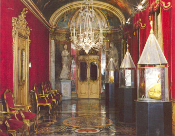 Cento Anni di Gherardini exhibition set up for Ghreradini, Palazzo Rondinini, Rome 1987 | Cristiano Toraldo di Francia